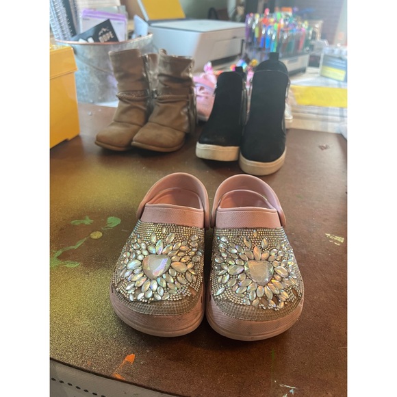 Crystal crocs! - Picture 2 of 2